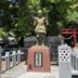 生品神社（群馬県太田市）の新田義貞の銅像